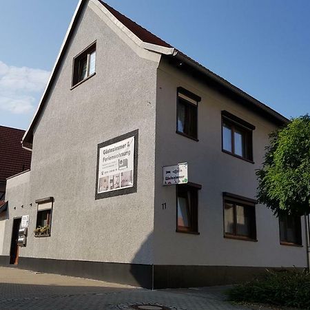 Gaestezimmer & Ferienwohnungen Thon Herbsleben Kültér fotó