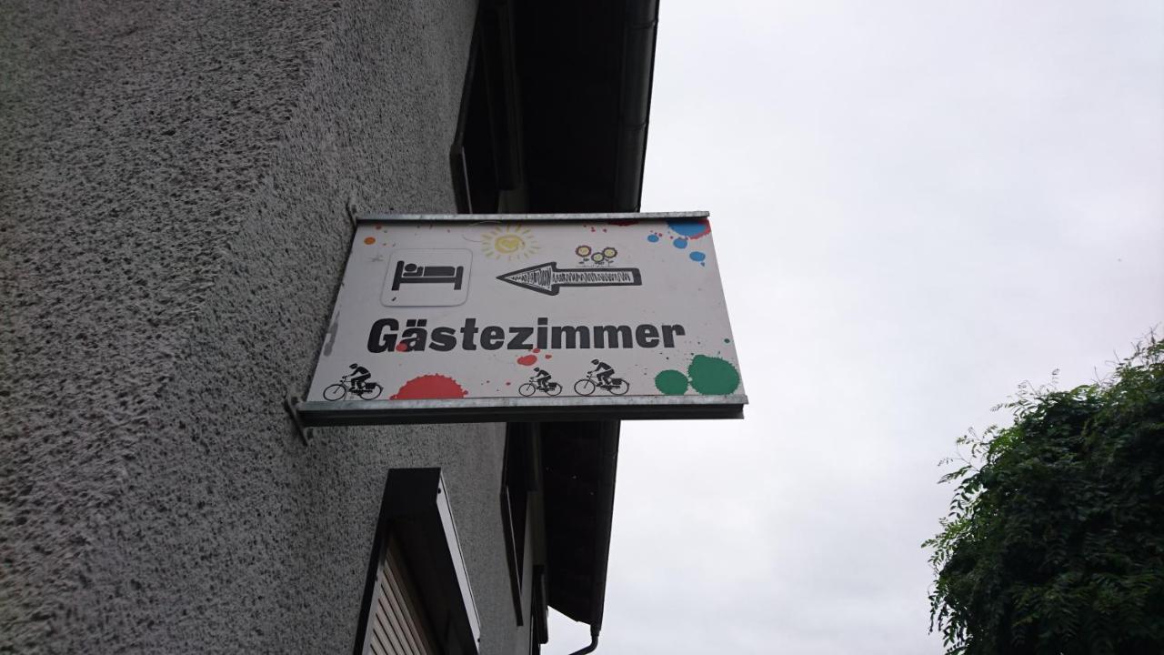 Gaestezimmer & Ferienwohnungen Thon Herbsleben Kültér fotó