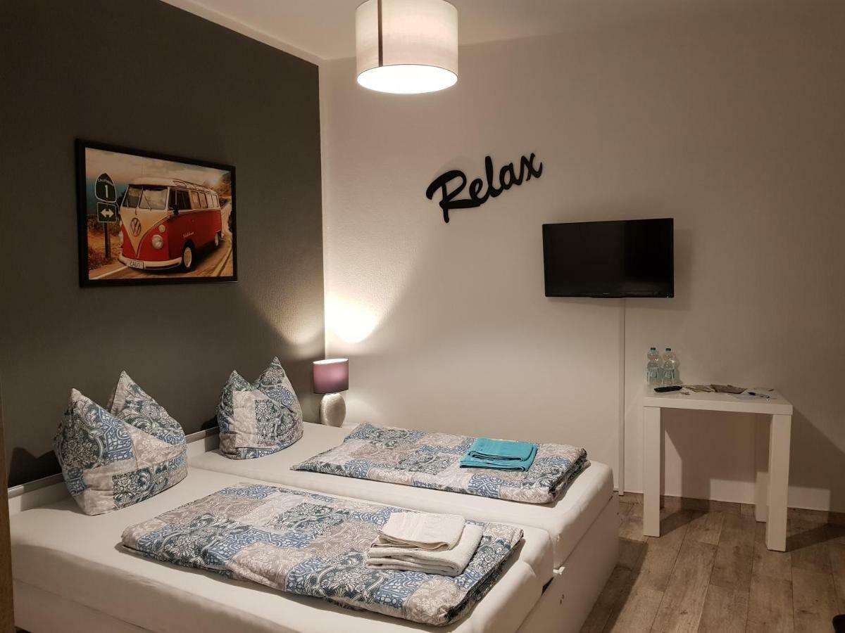 Gaestezimmer & Ferienwohnungen Thon Herbsleben Kültér fotó